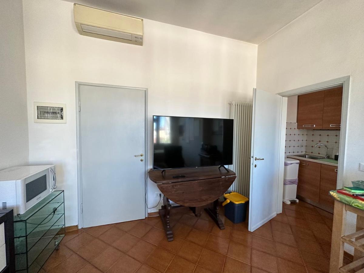 Freedom Apartment Флоренция Экстерьер фото
